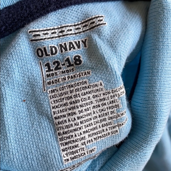 ⭐️boys collared shirt - Picture 4 of 5